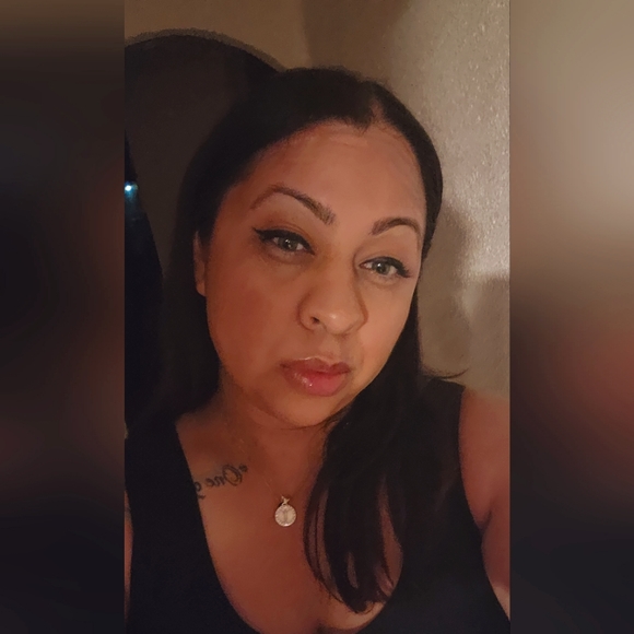 Meet your Posher, Nina - Picture 1 of 1